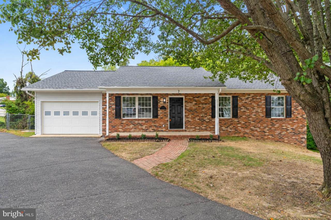 7 Payton Court - Photo 1