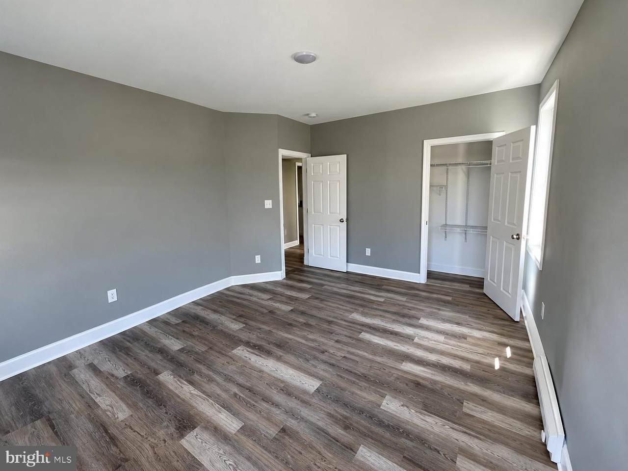 https://bt-photos.global.ssl.fastly.net/brightmls/1280_boomver_1_805431502546-2.jpg