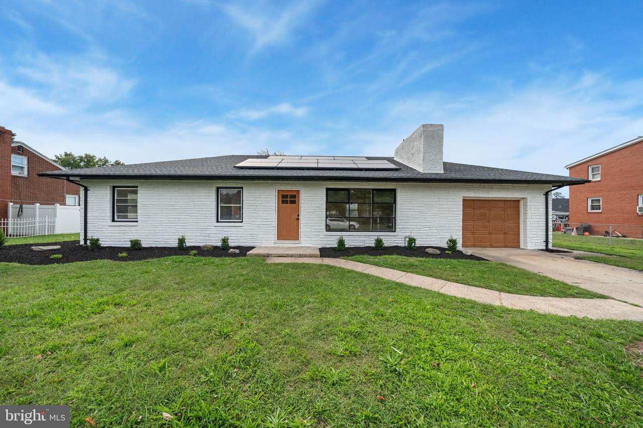 1381 Deutz Avenue - Photo 1