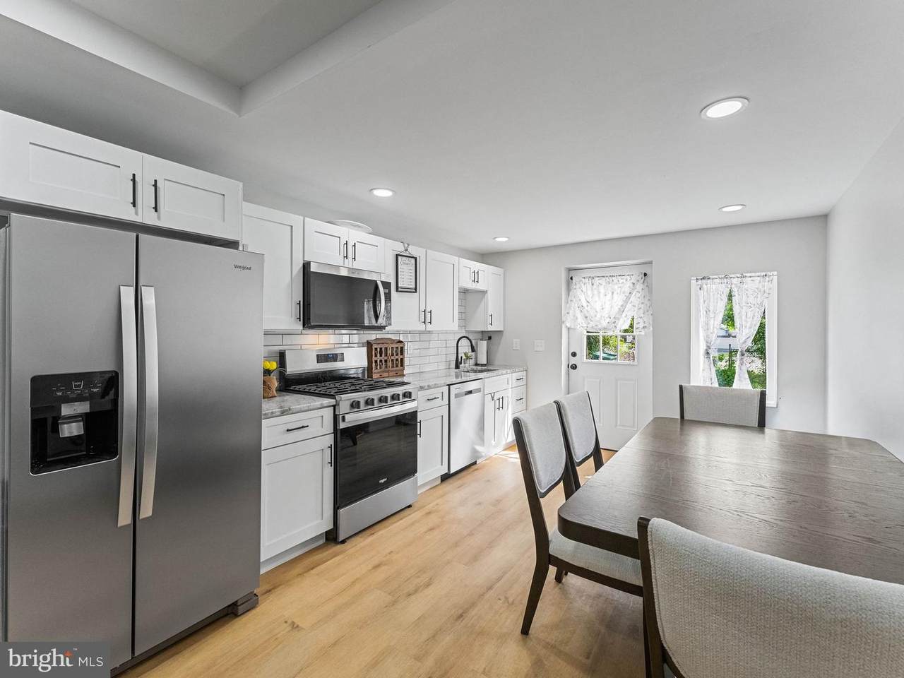 216 Cumberland Street - Photo 1