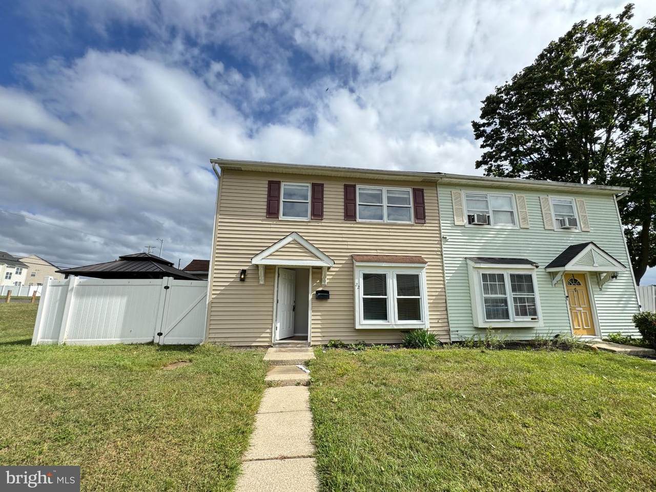 22 Lerner Court - Photo 1