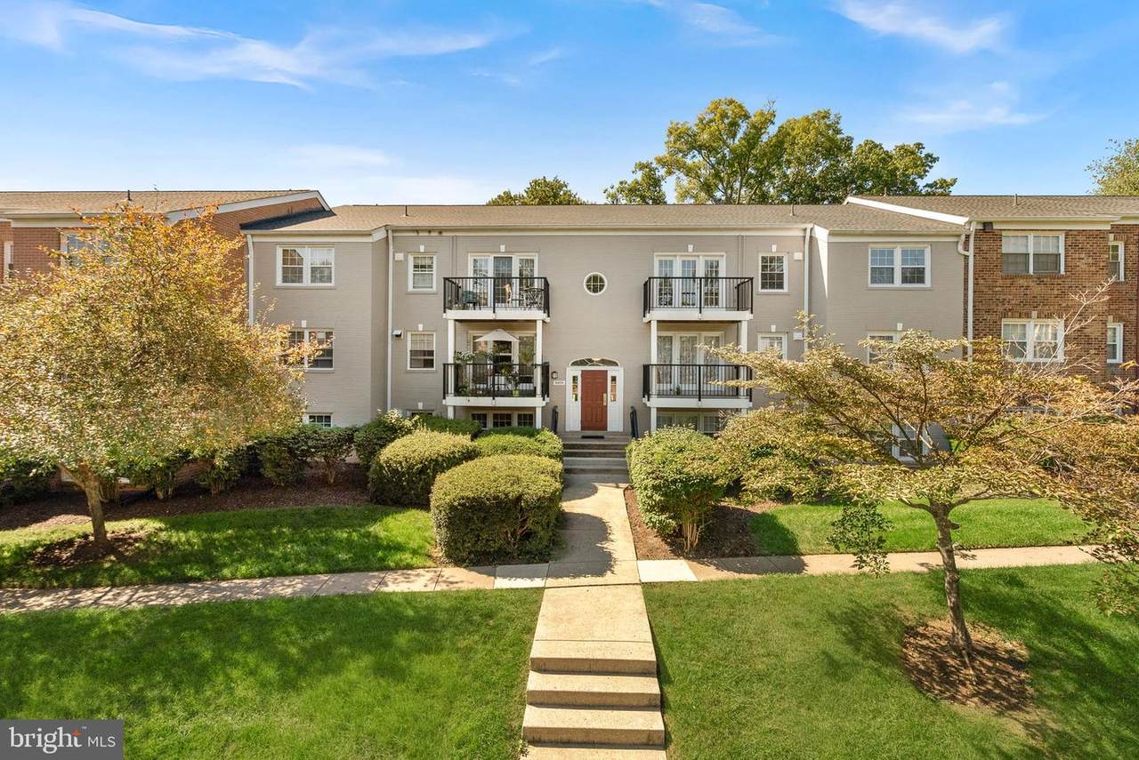 9479 Fairfax Boulevard - Photo 1