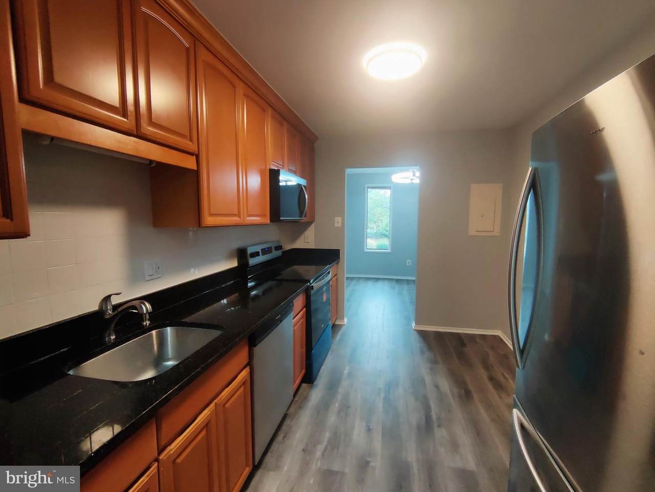 511 Florida Avenue - Photo 1