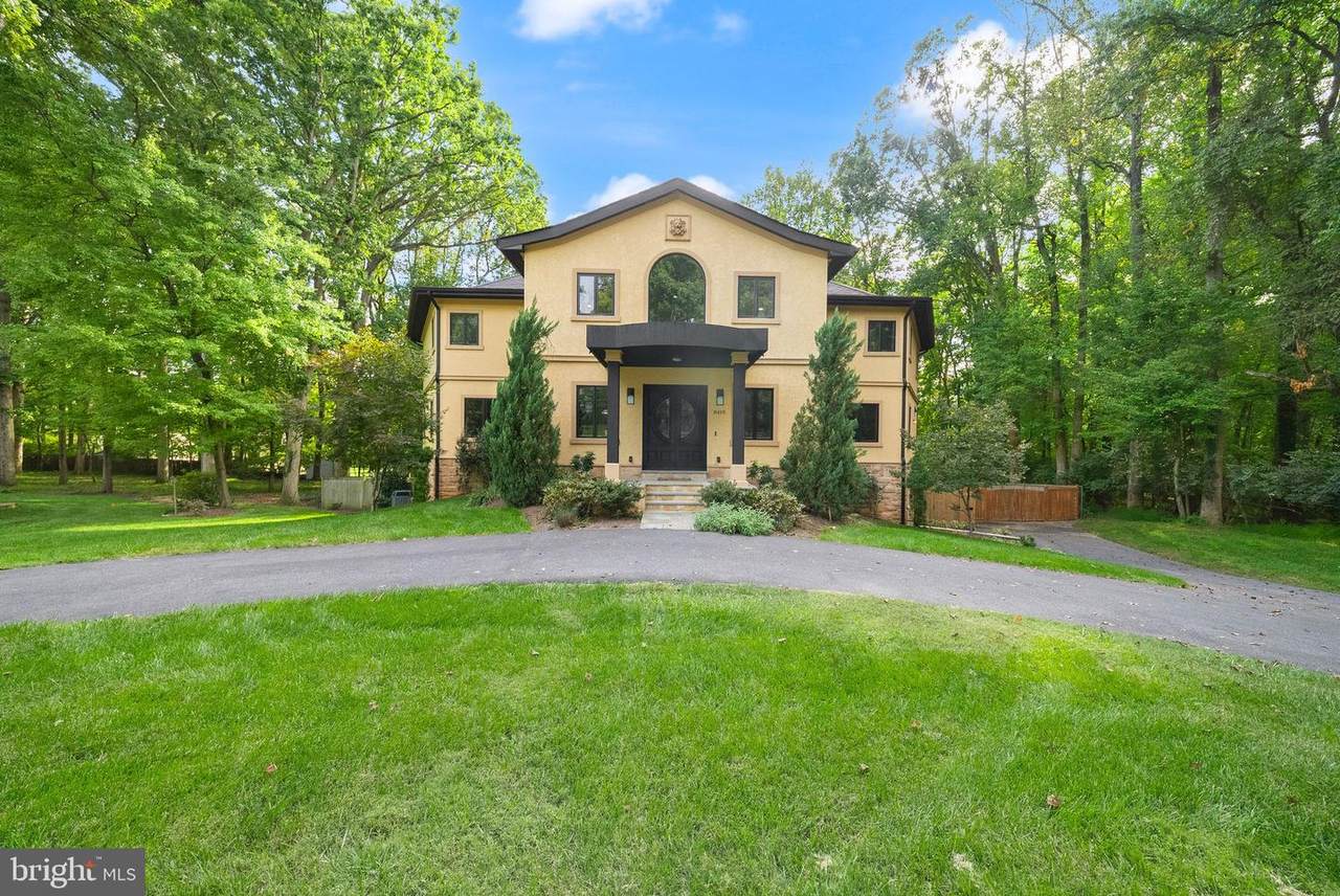 8419 Overlook Street - Photo 1
