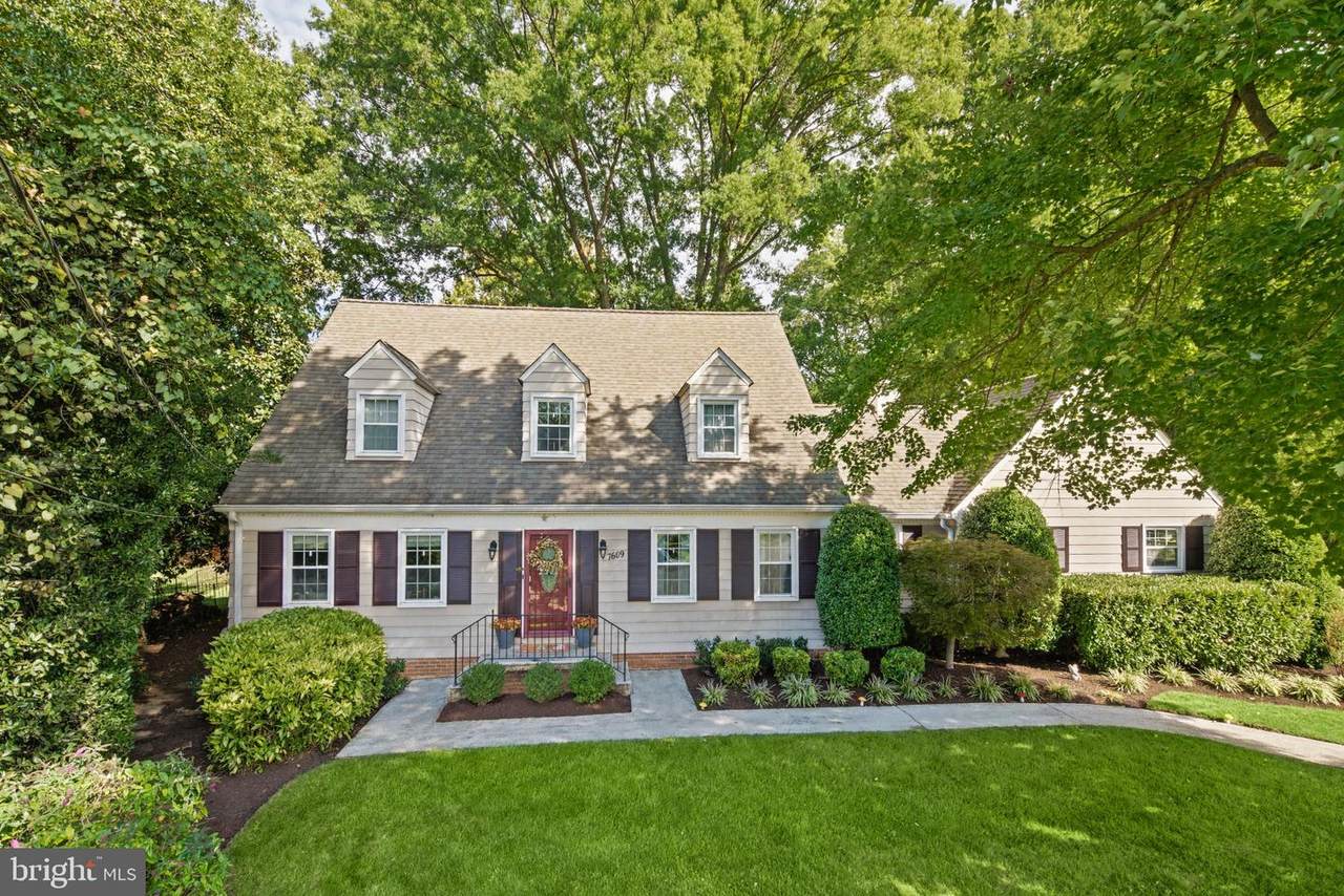 7609 Midday Lane - Photo 1