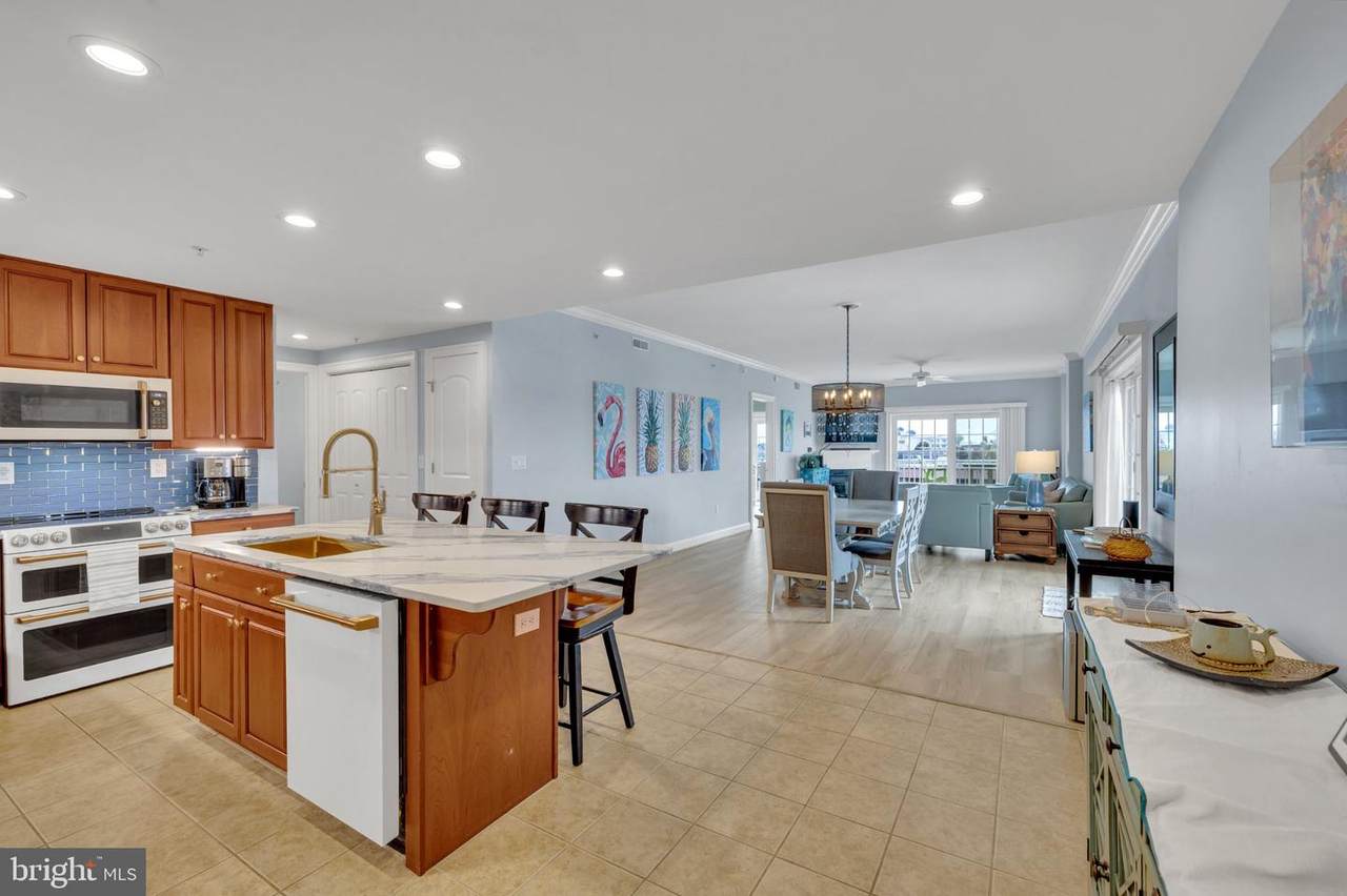 301 14TH Street - Photo 1