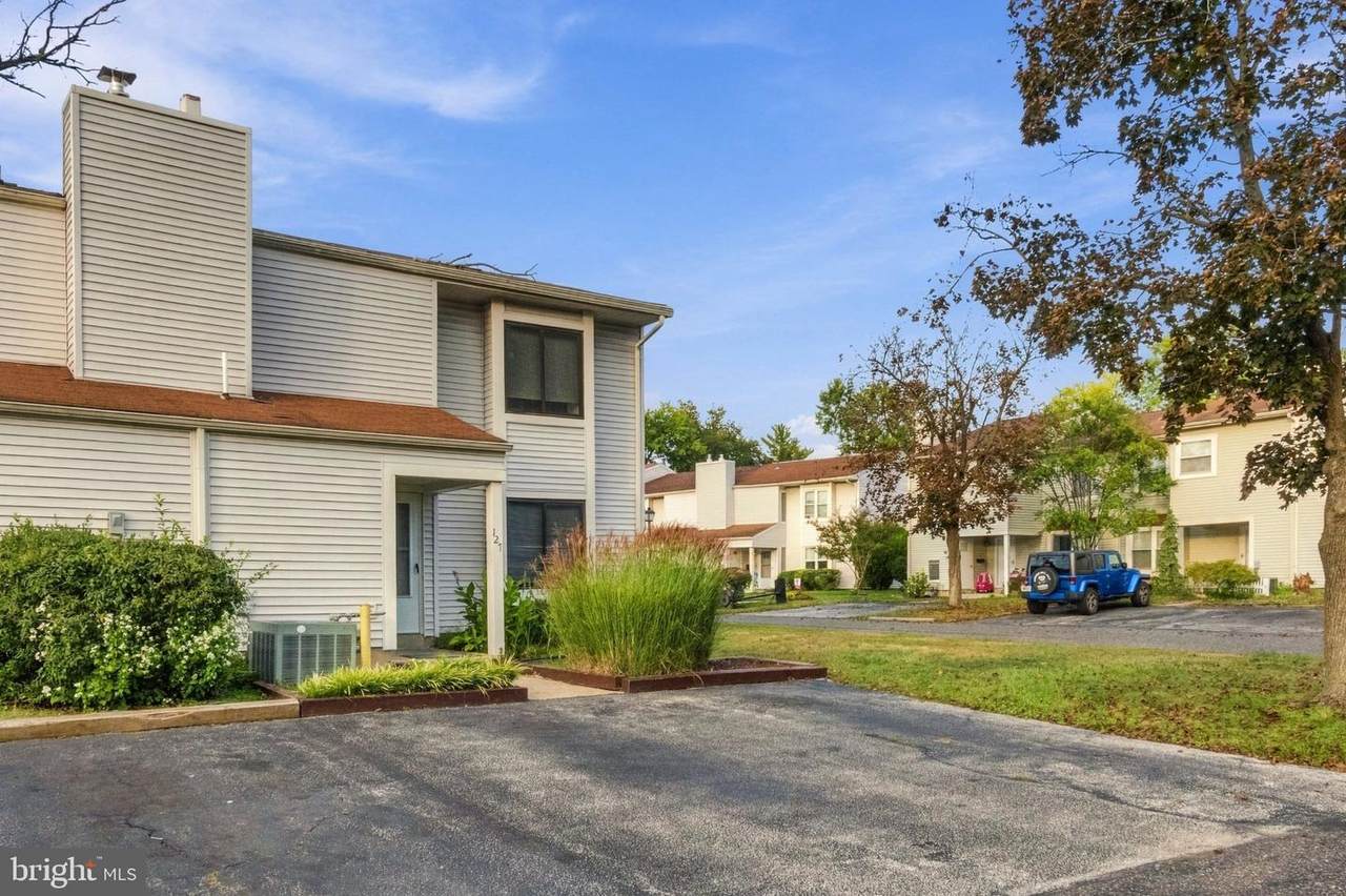127 Briar Court - Photo 1