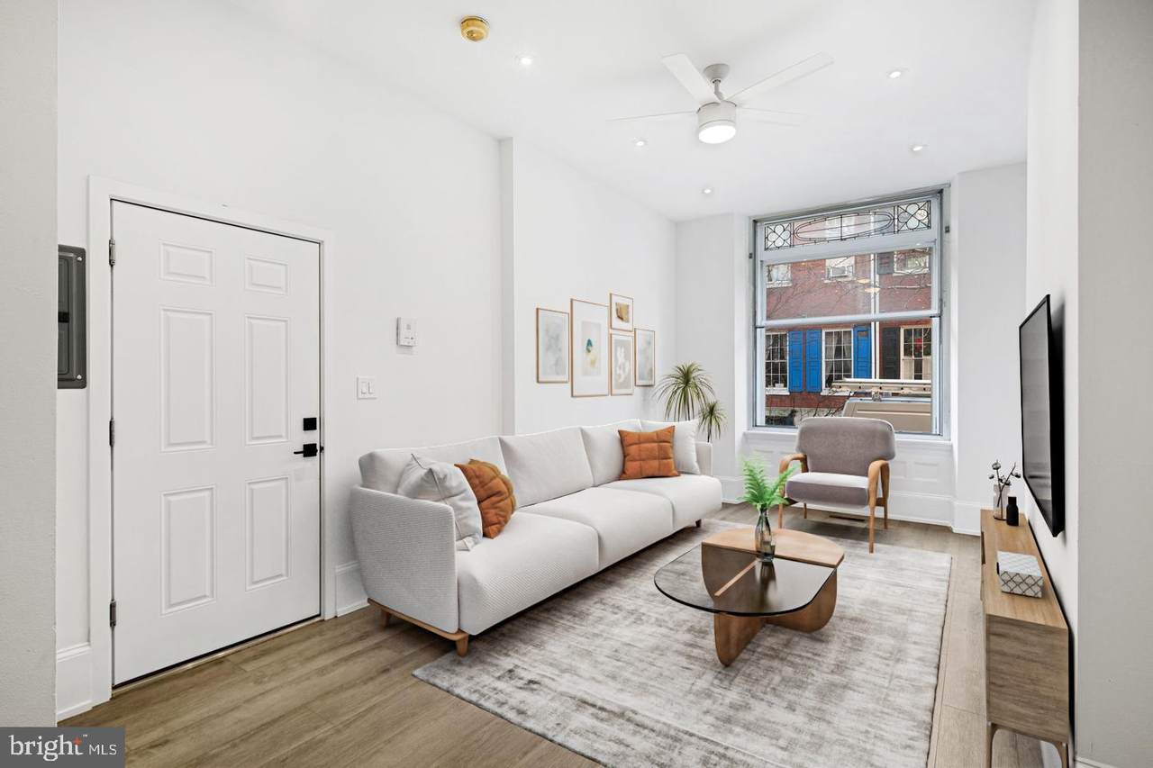 1111 Spruce Street - Photo 1