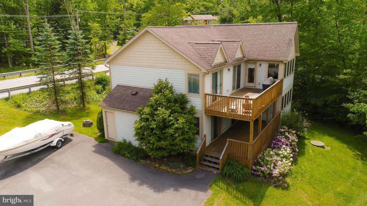 7 Silver Tree Lane - Photo 1