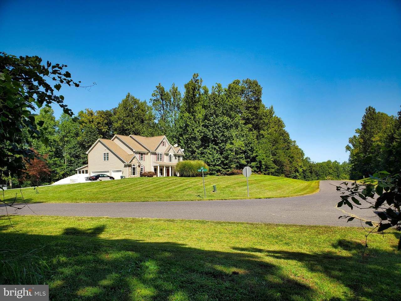 Reid Hill Drive - Photo 1