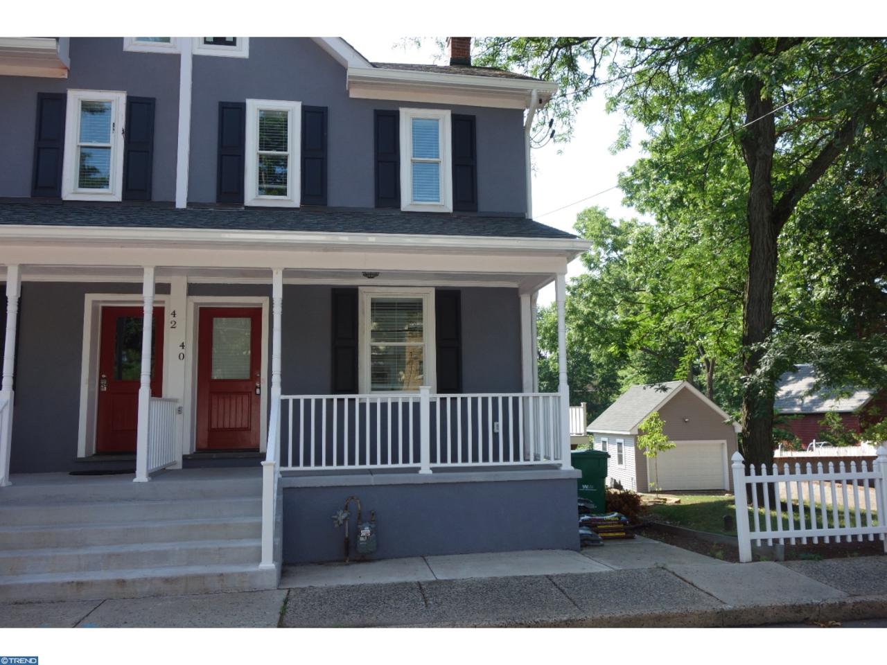 40 5TH Avenue - Photo 1
