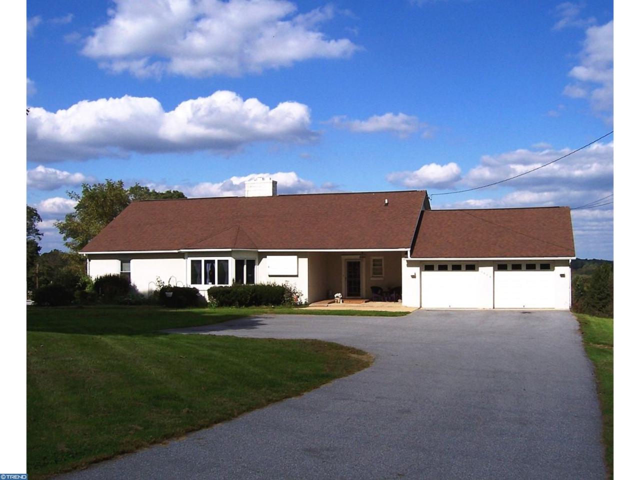 1679 Horseshoe Pike - Photo 1 1679 Horseshoe Pike - Photo 1