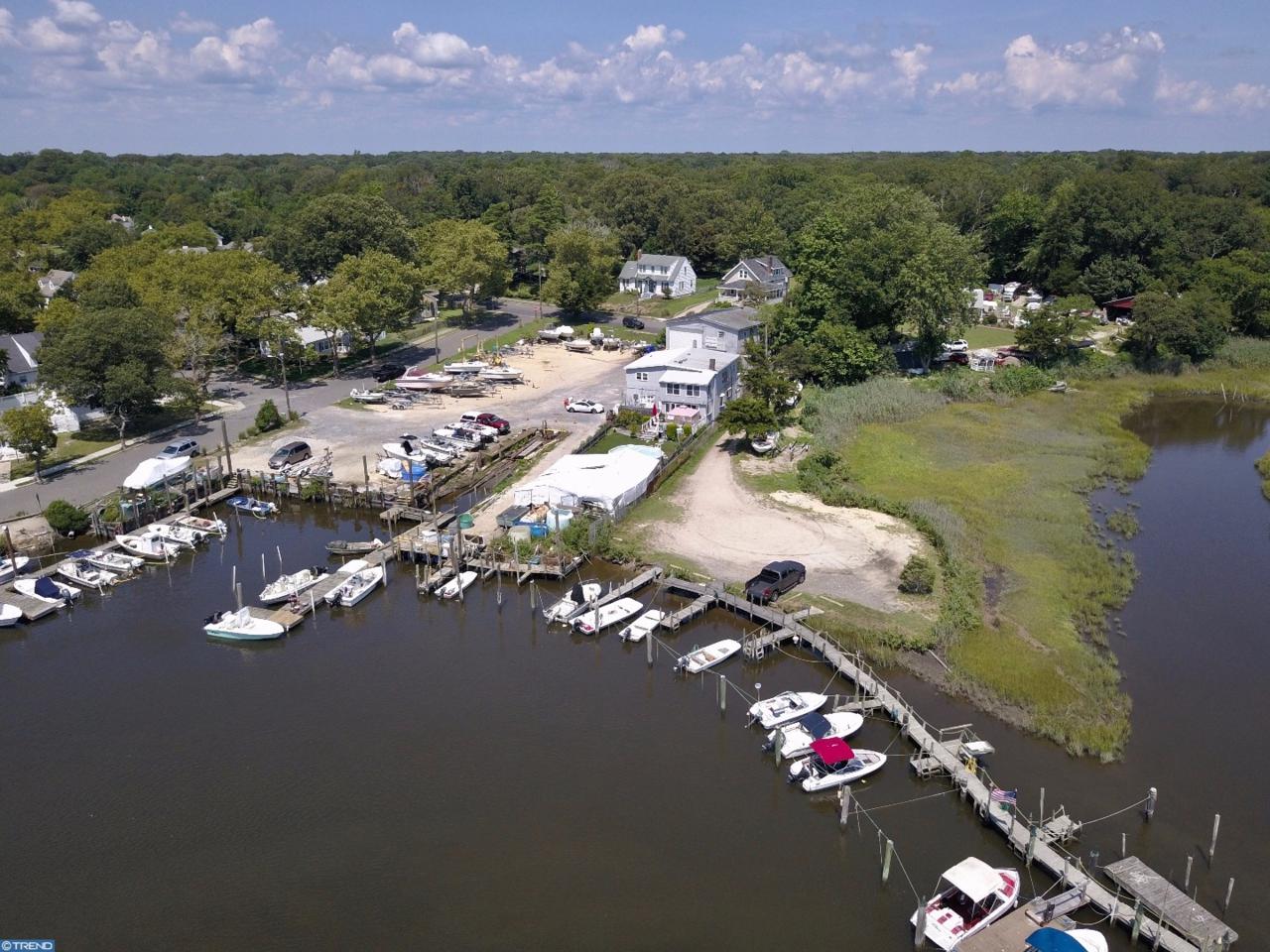 81 Natalie Terrace - Photo 1