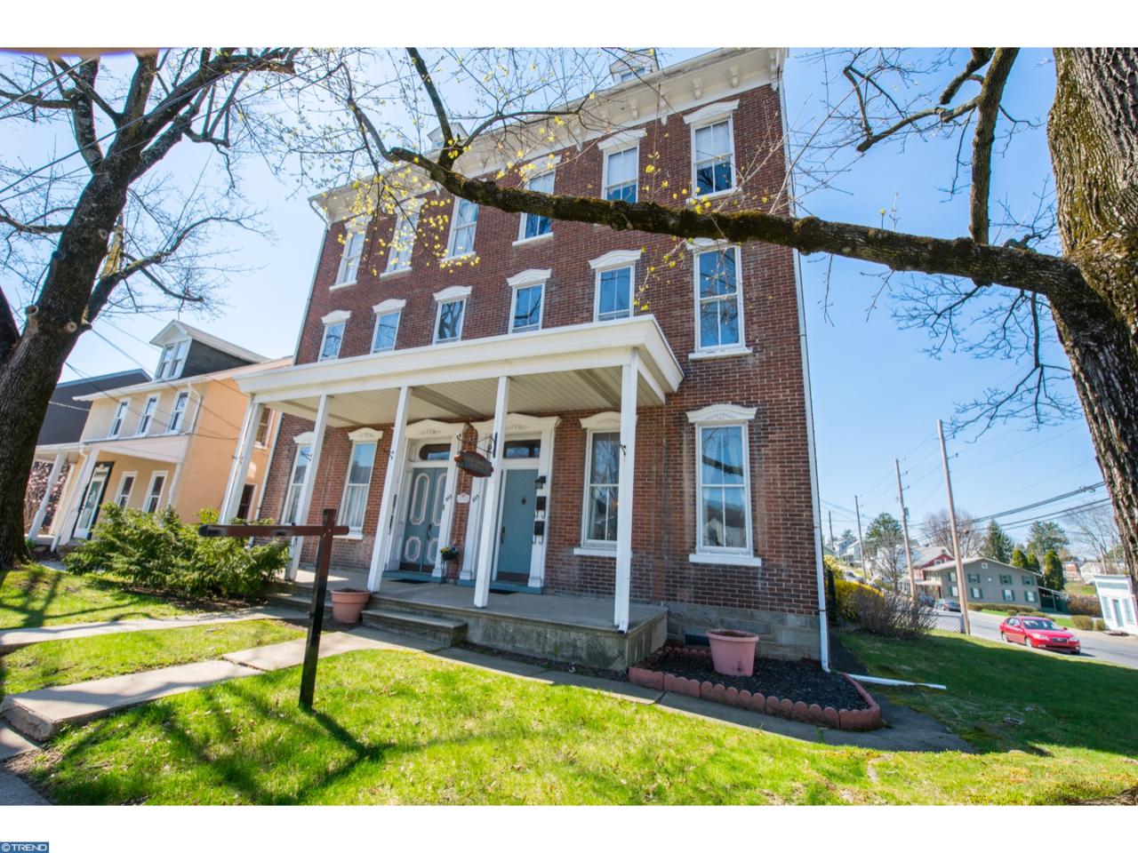 203-205 Main Street - Photo 1