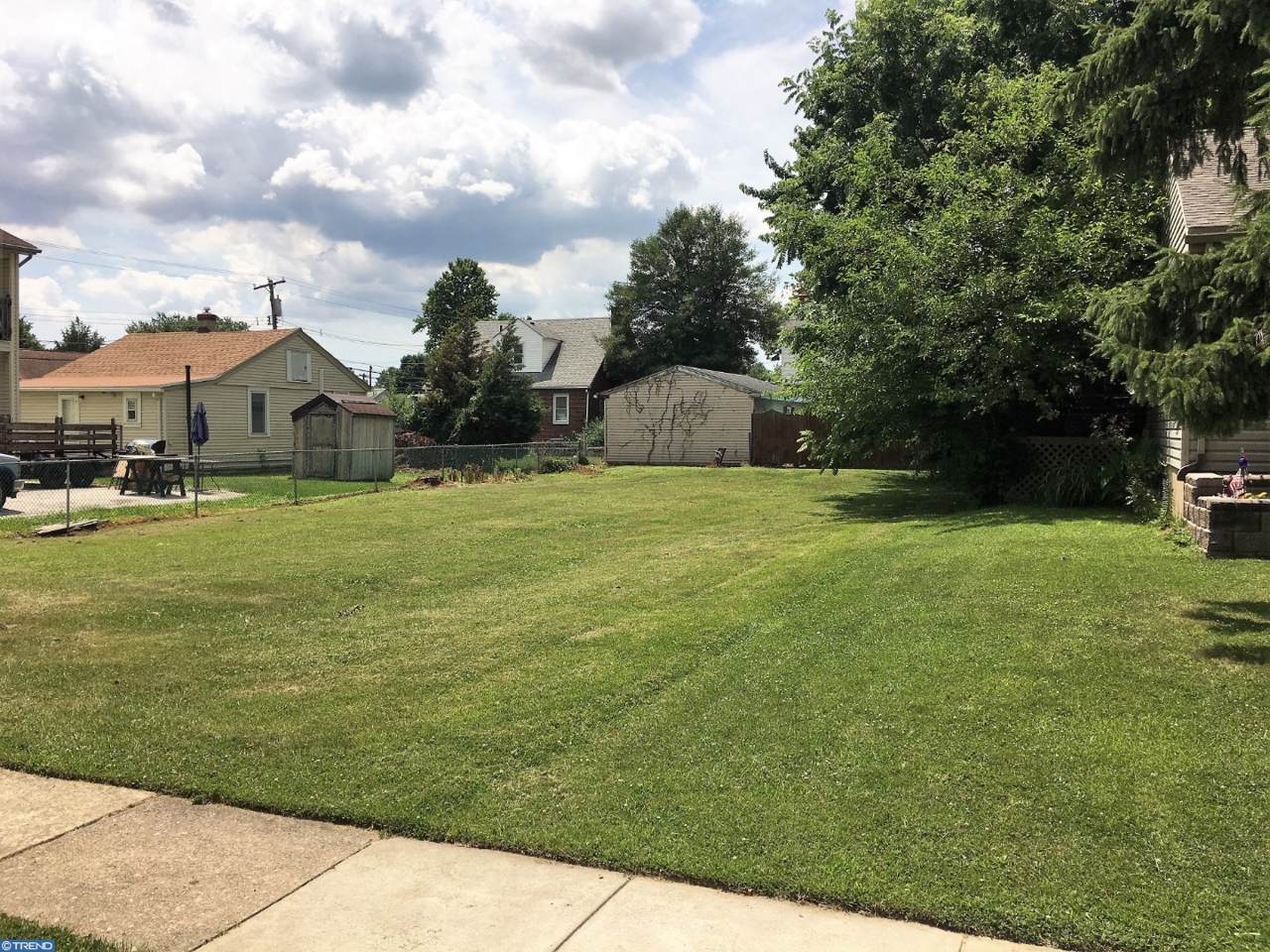 205 Erickson Avenue - Photo 1 205 Erickson Avenue - Photo 1