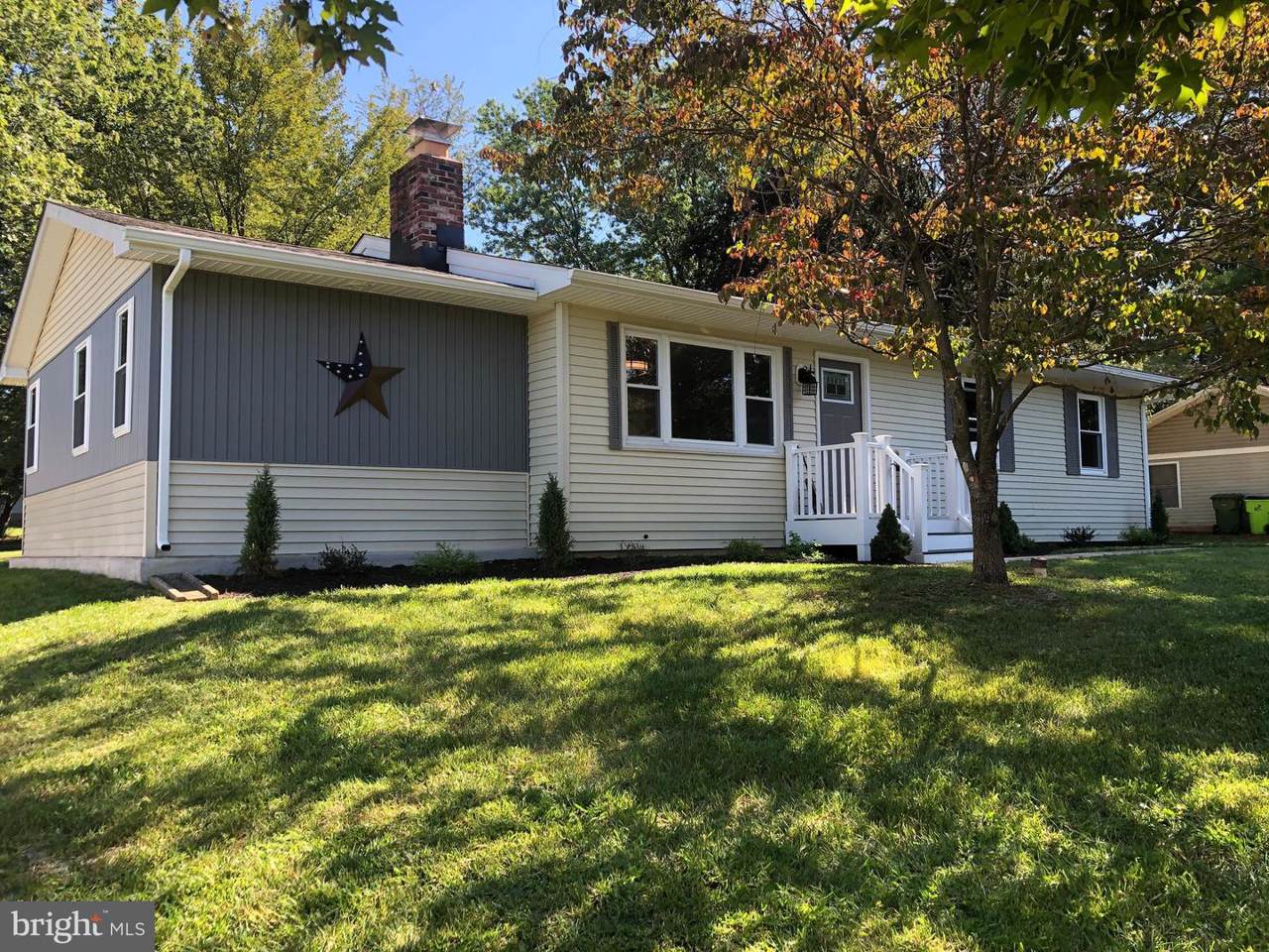 1407 Buckthorn Drive - Photo 1