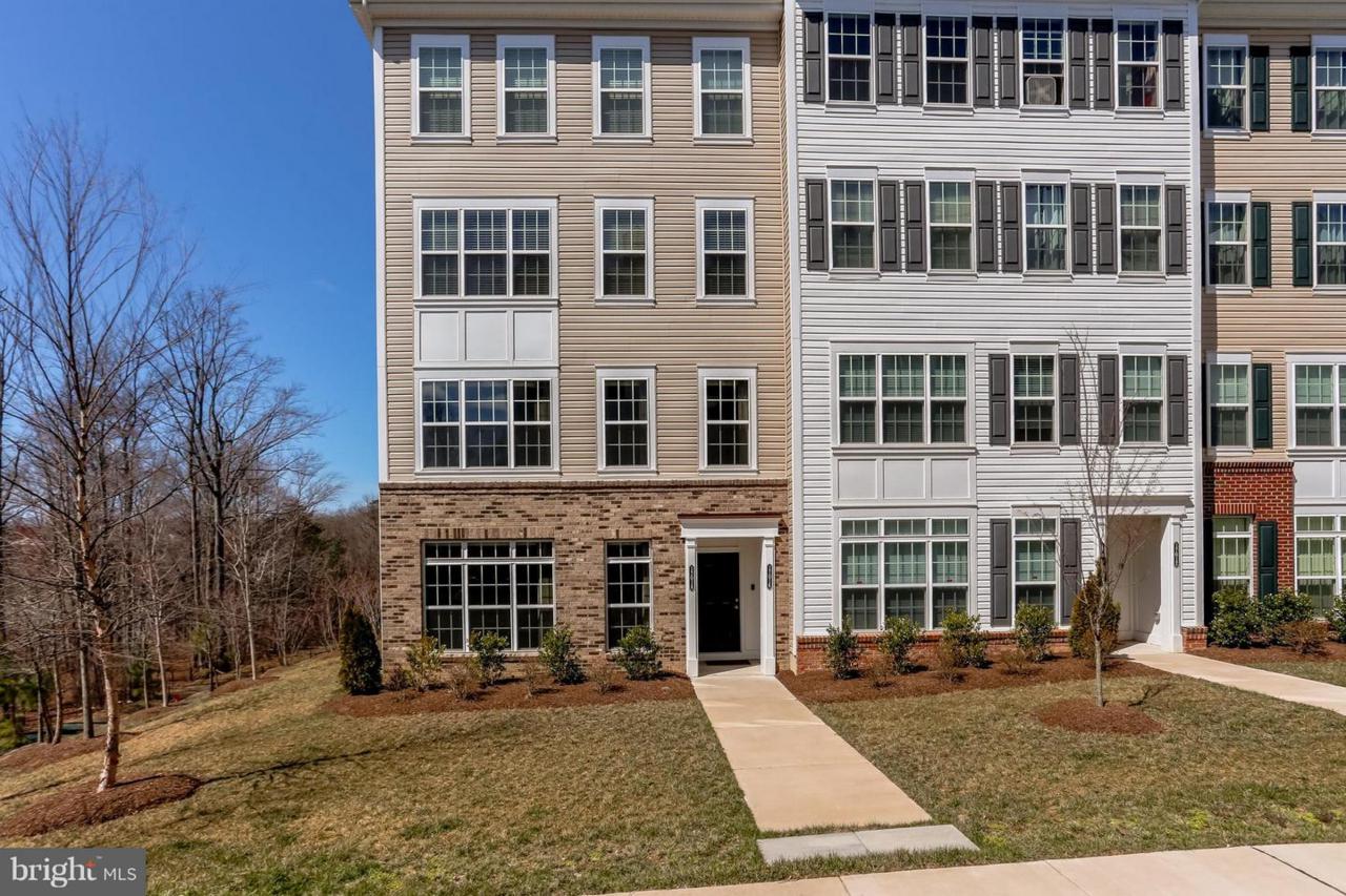 17018 Beveridge Drive - Photo 1