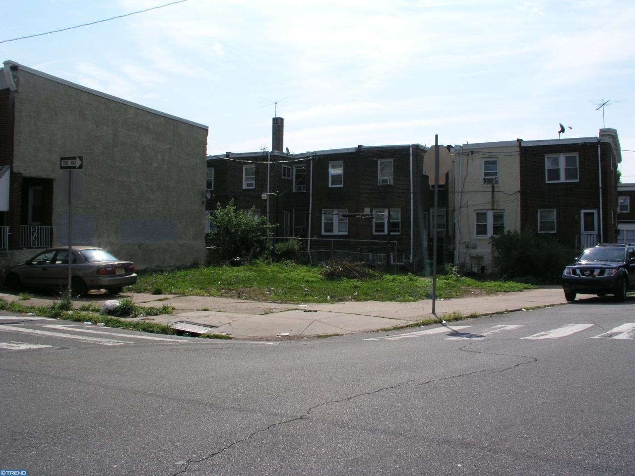 5201 Hawthorne Street - Photo 1