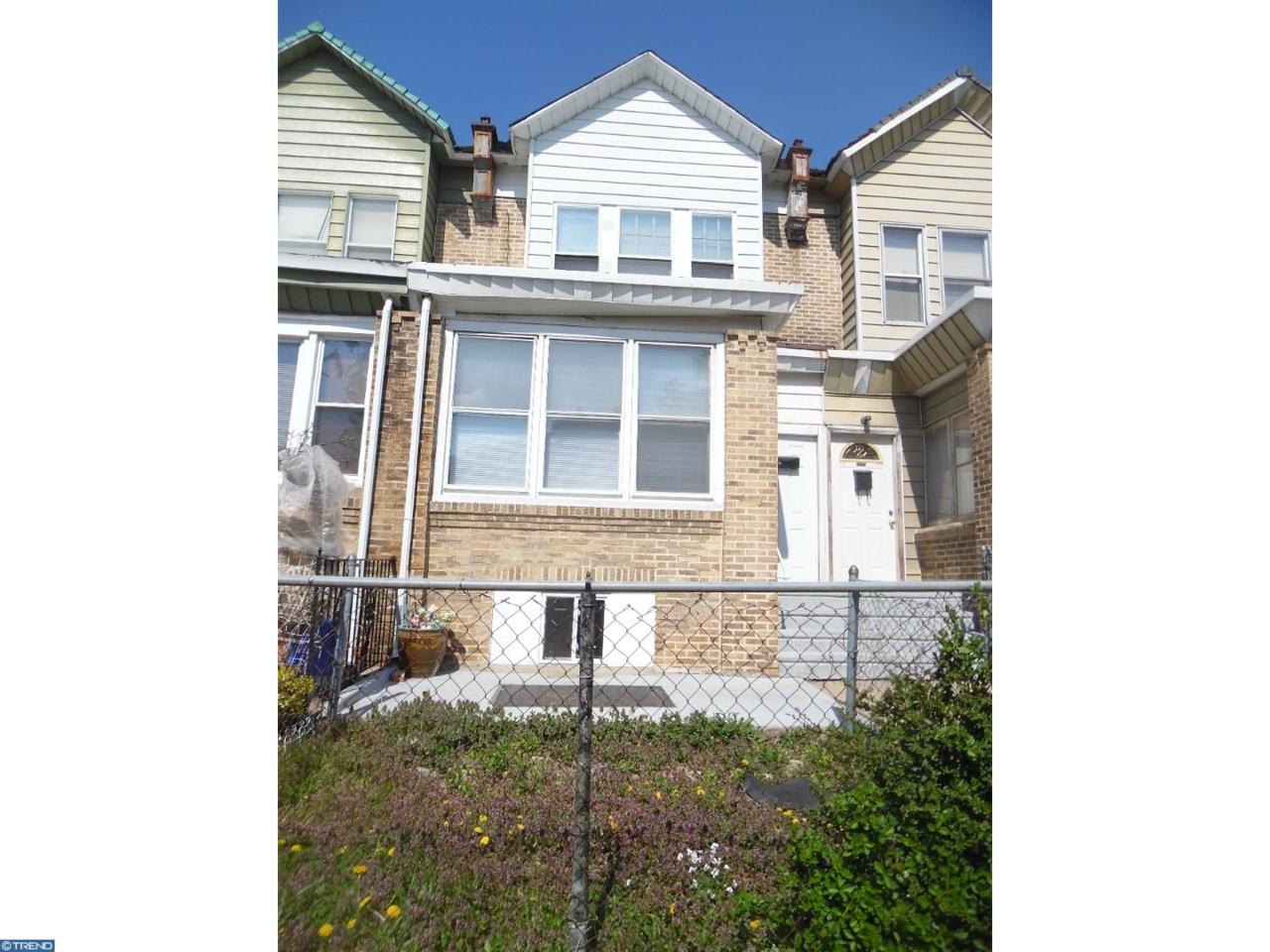 1975 52ND Street - Photo 1