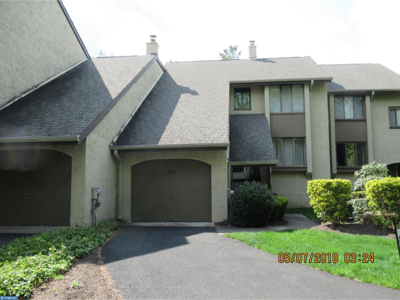 203 Golf Club Drive - Photo 1