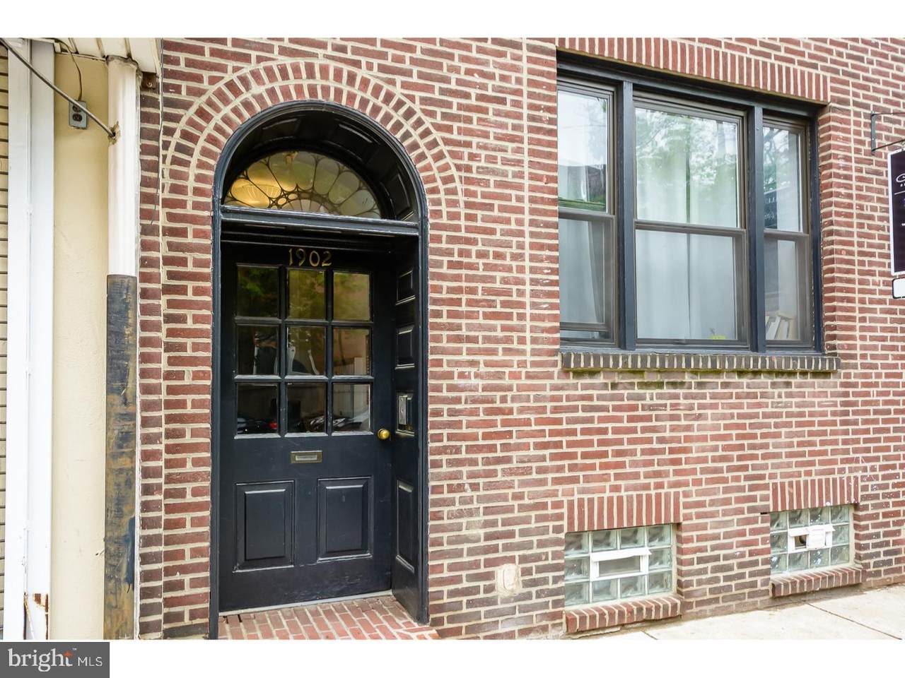 1902 Pine Street - Photo 1