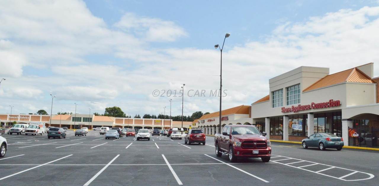 331 Civic Avenue - Photo 1