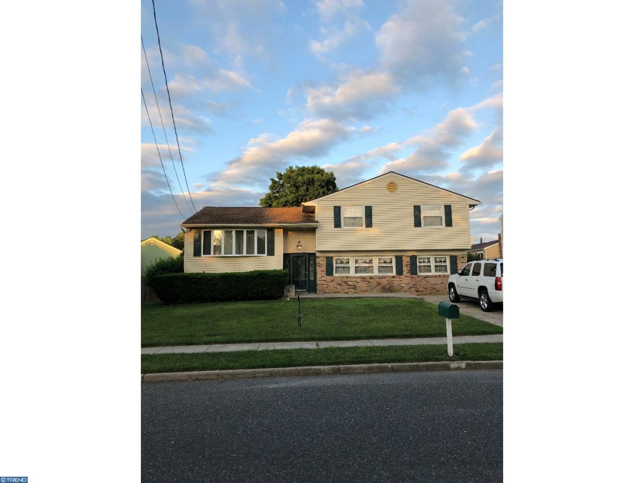 754 Richmond Drive - Photo 1