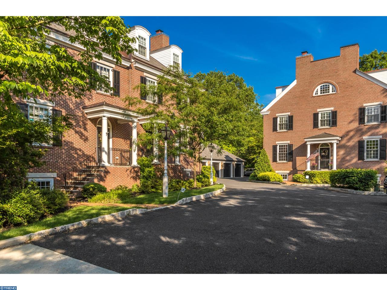 14 3RD Street - Photo 1