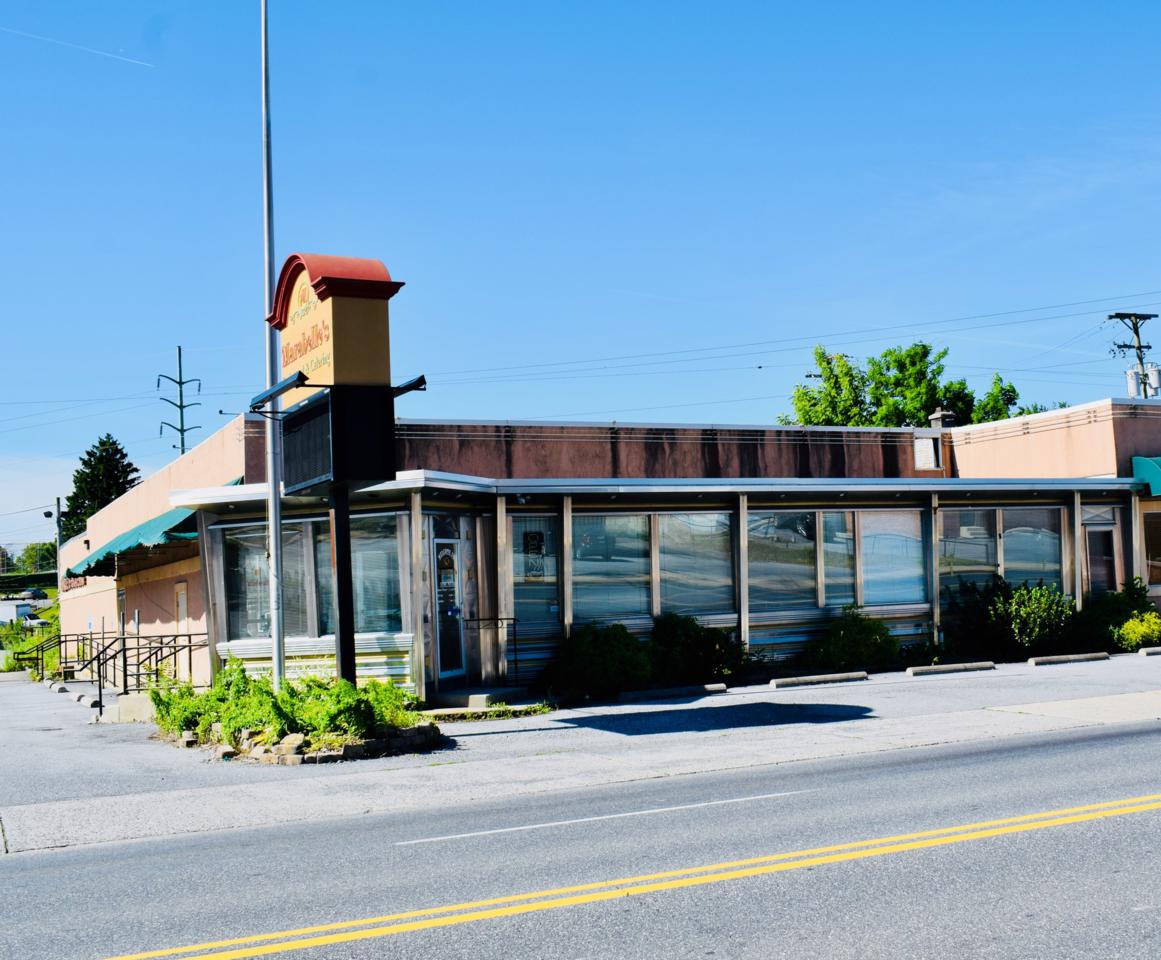 1352 Cumberland Street - Photo 1