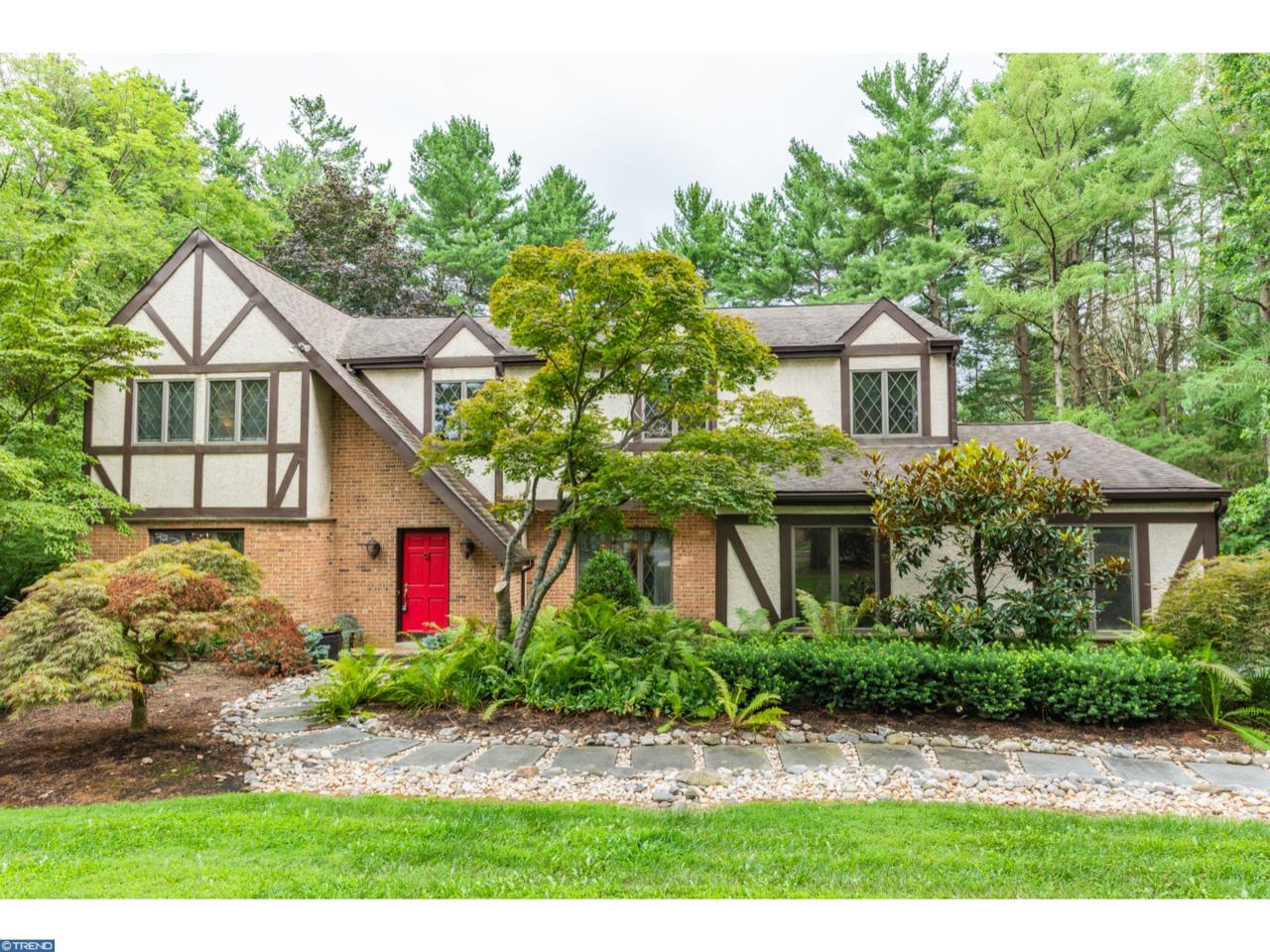 406 Anthony Drive - Photo 1