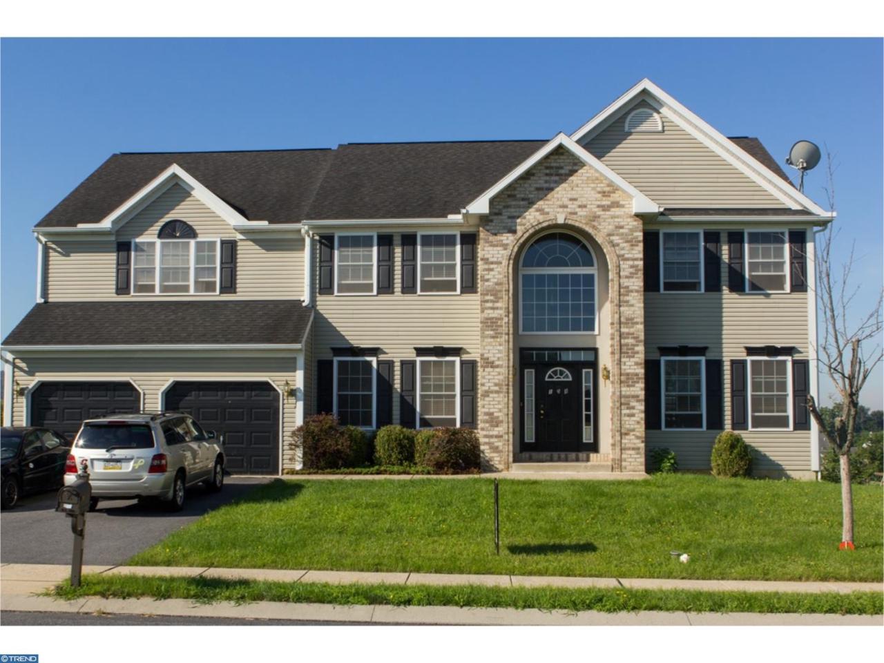 108 Fleming Street - Photo 1