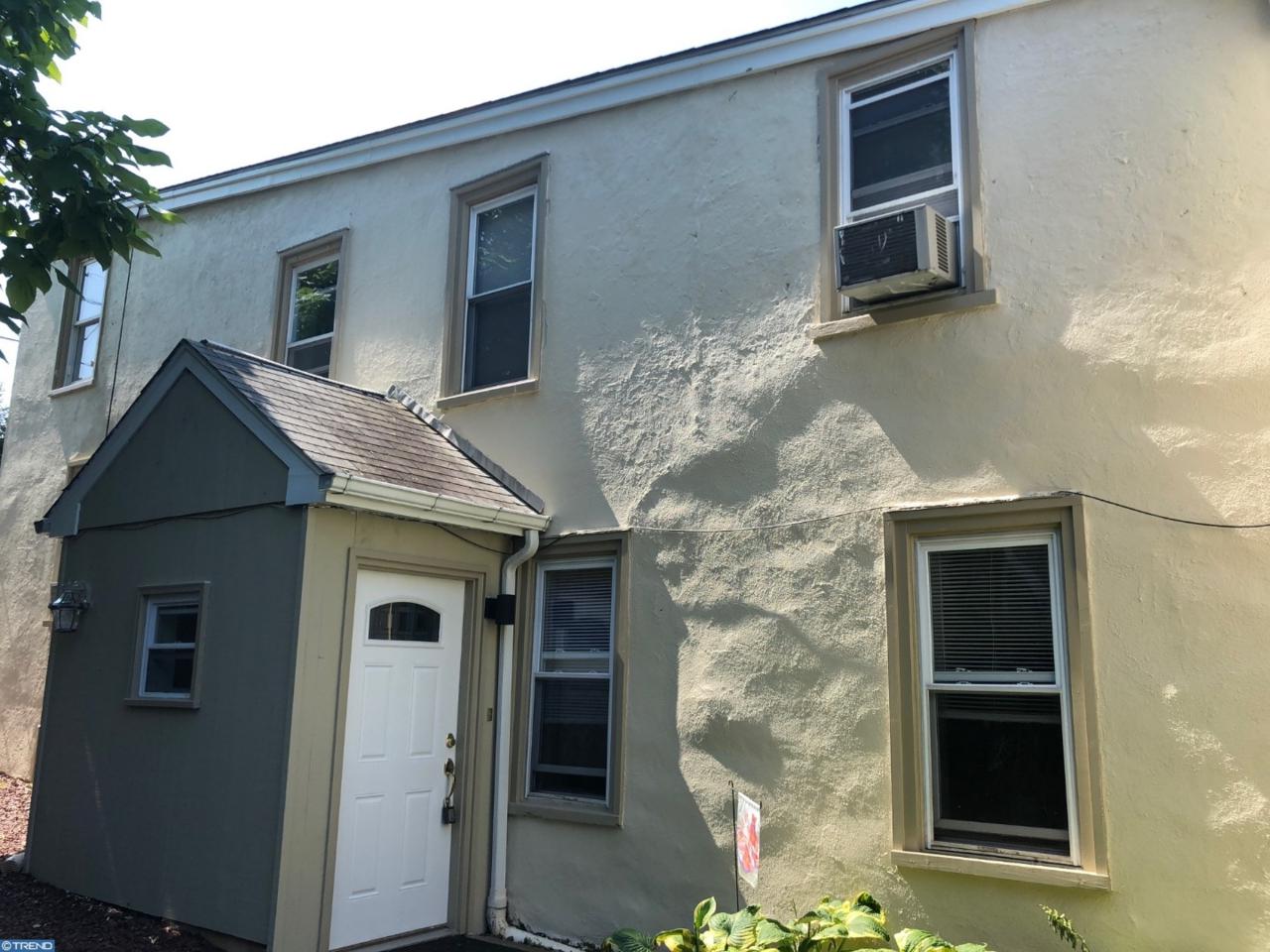 718 Hilltown Pike - Photo 1