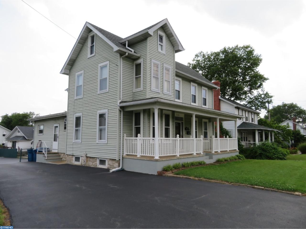 504 Newport Pike - Photo 1