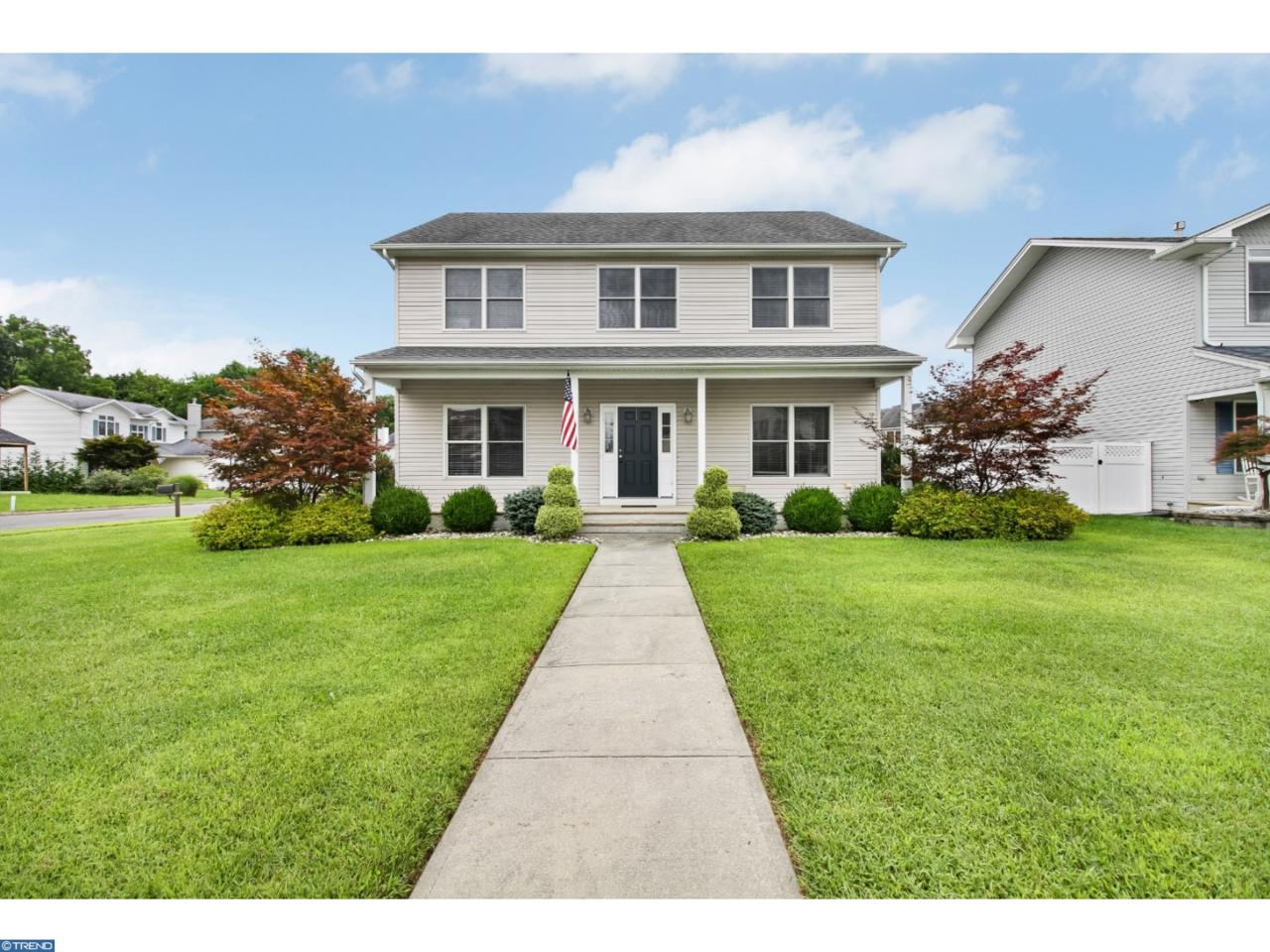 16 New Mills Drive - Photo 1