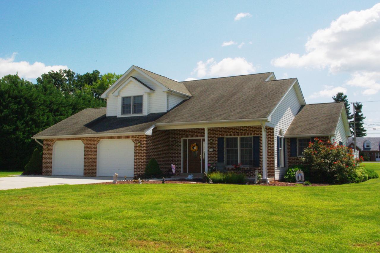 15 Wheaton Drive - Photo 1