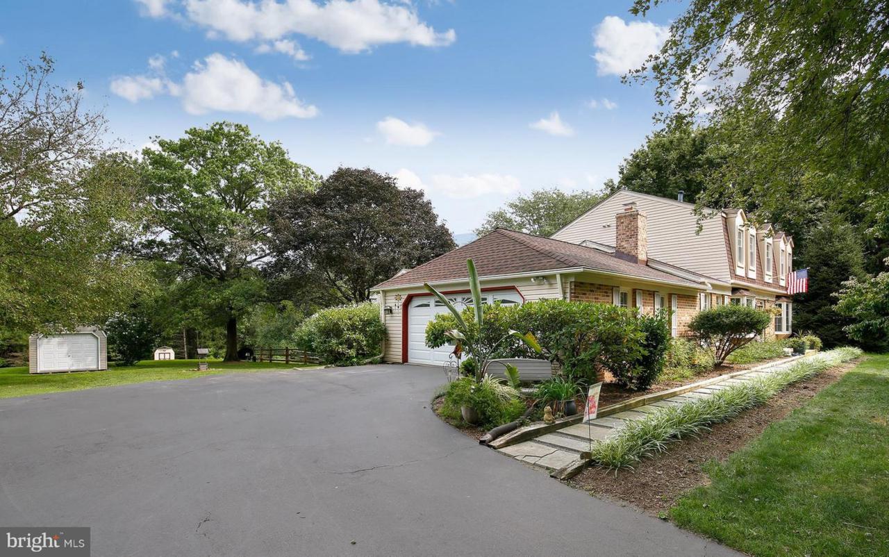 16025 Bonniebank Terrace - Photo 1