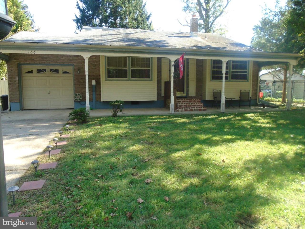 166 Greentree Road - Photo 1