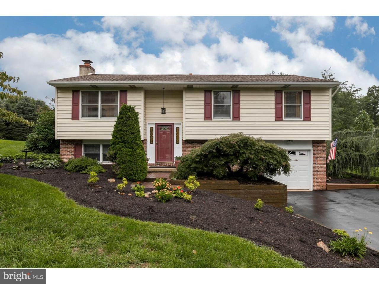 999 Ericsson Drive - Photo 1