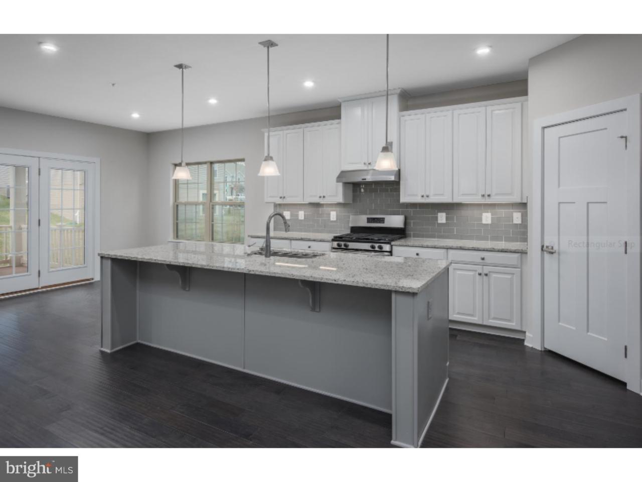 20 Westview Avenue - Photo 1