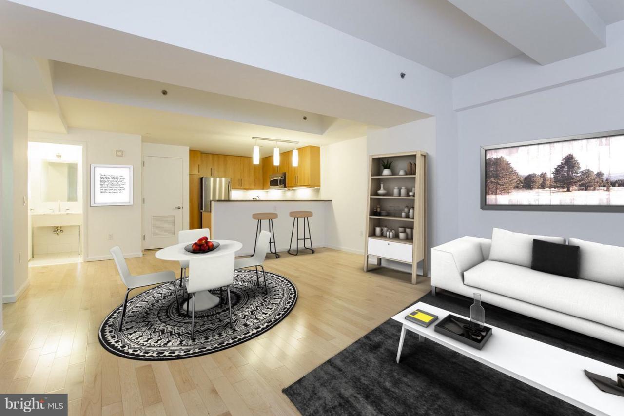 1425 Locust Street - Photo 1