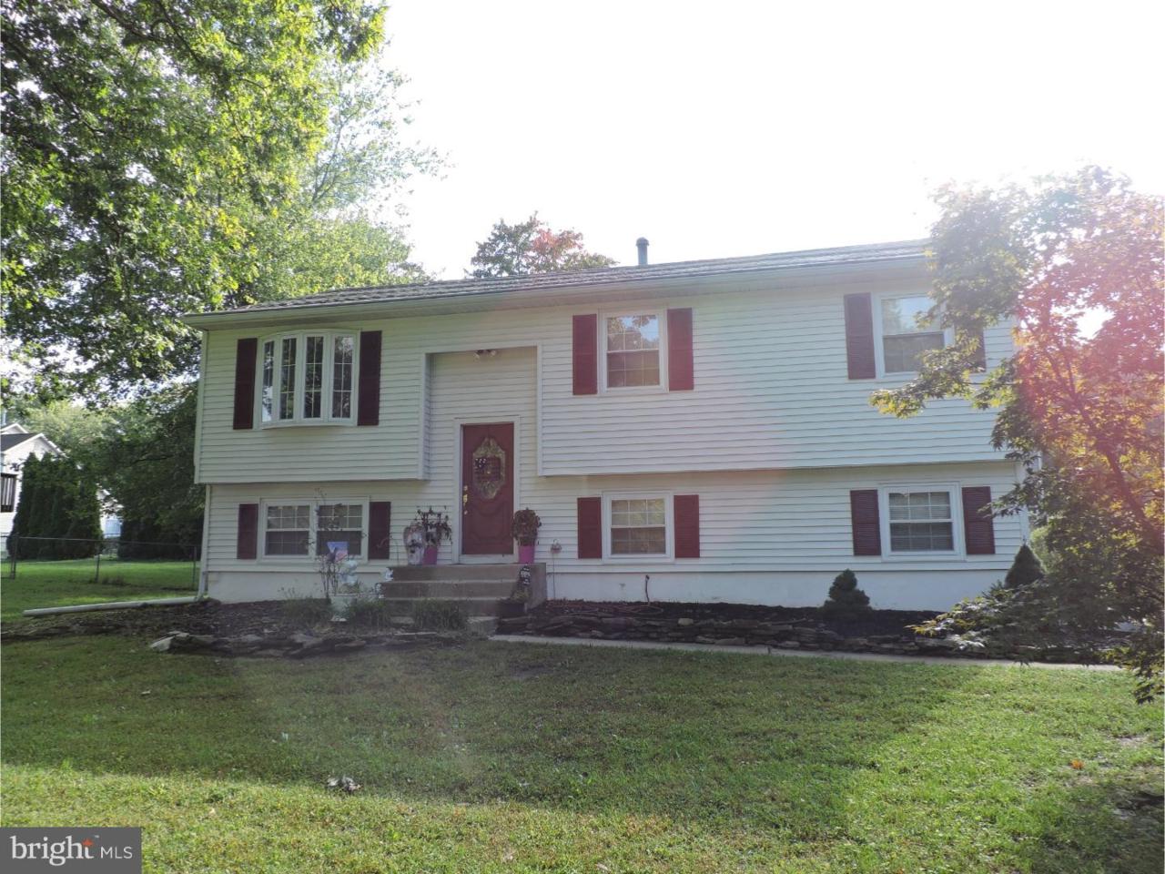 624 2ND Avenue - Photo 1