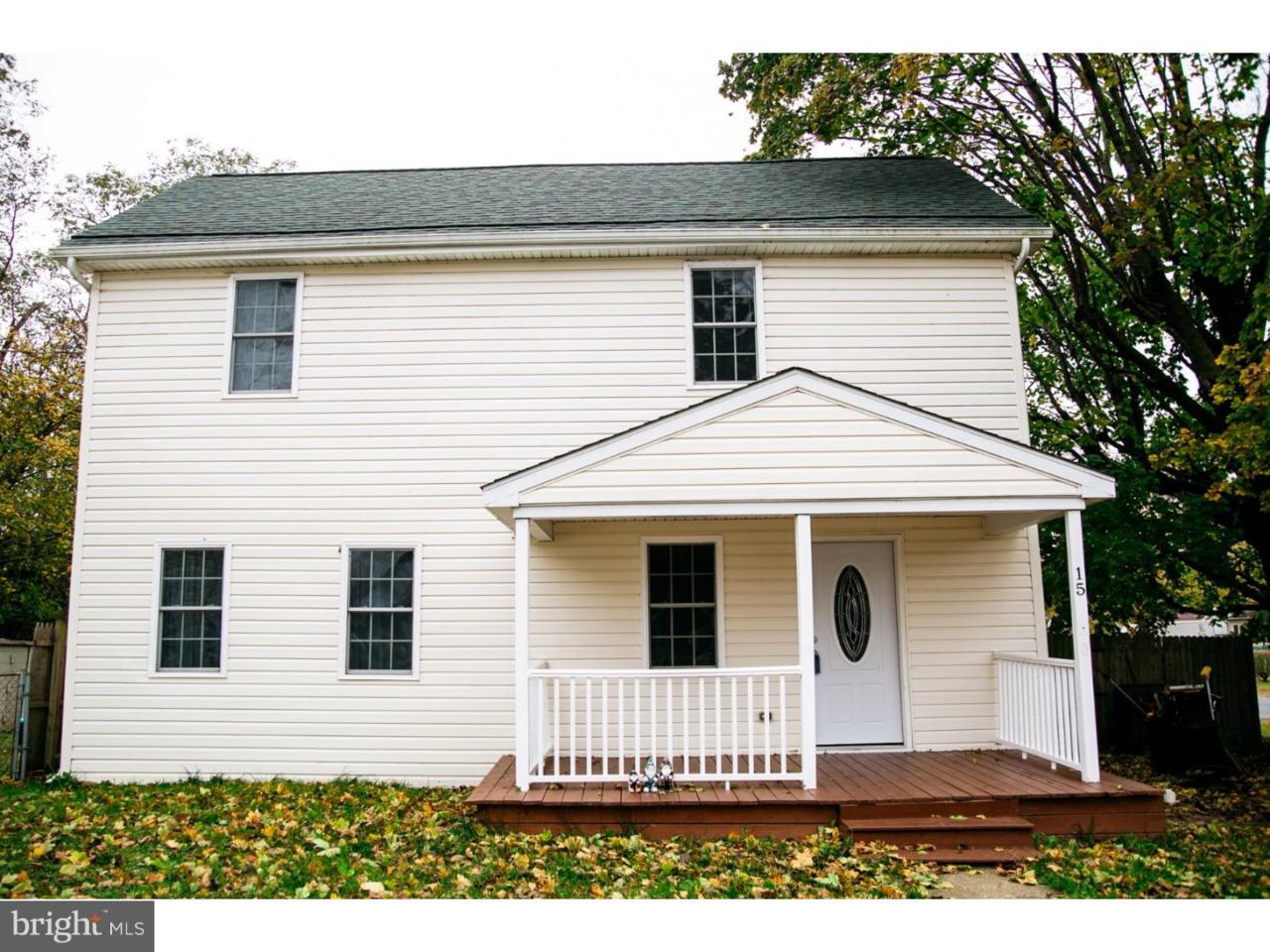 15 Howard Street - Photo 1