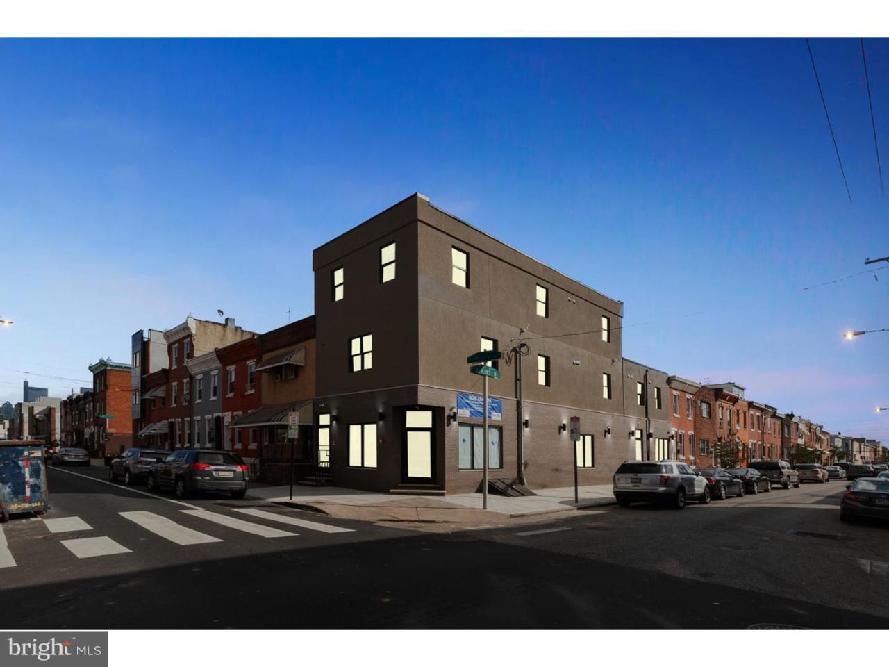 1439 20TH Street - Photo 1