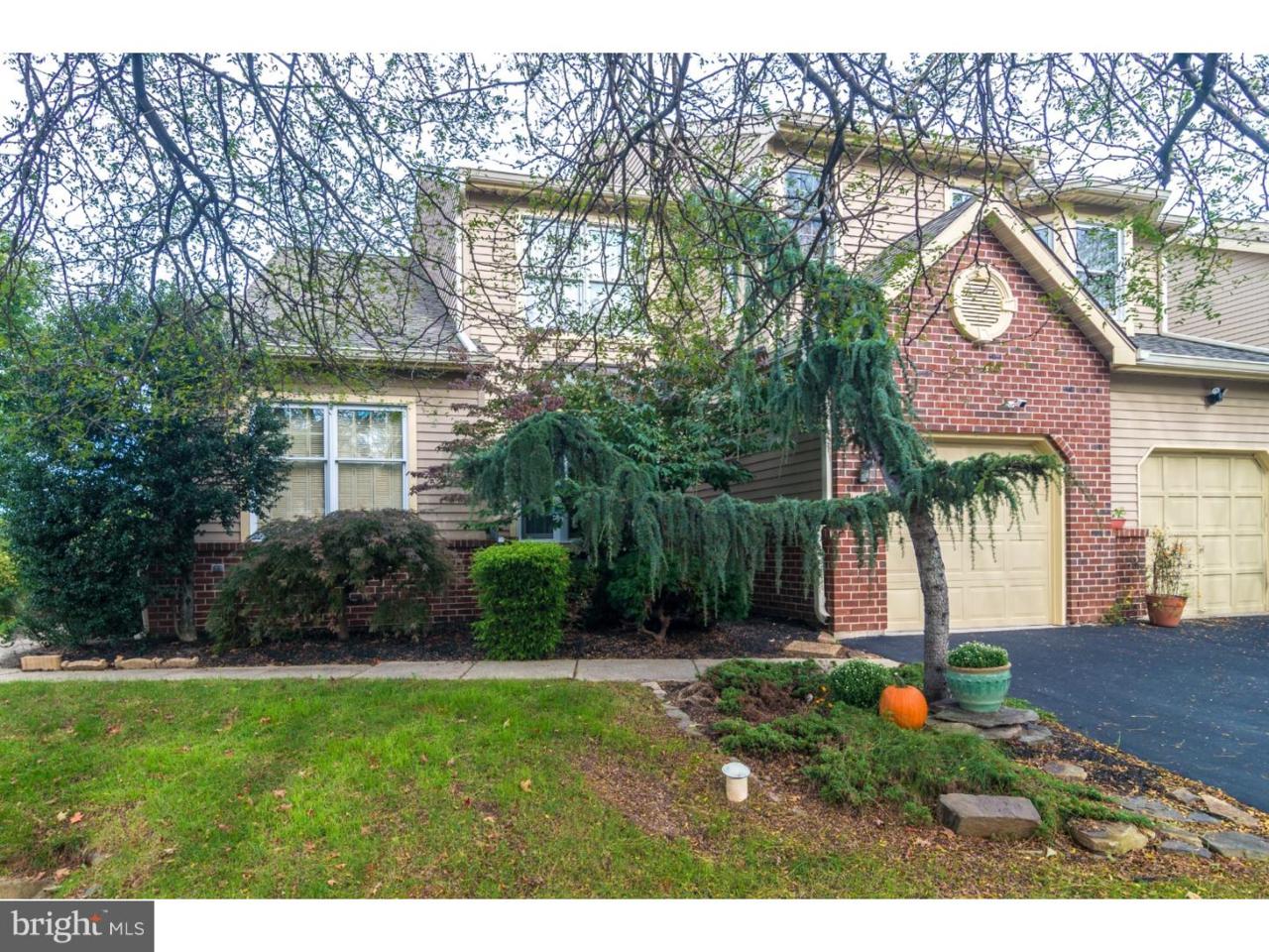 150 Pinecrest Lane - Photo 1