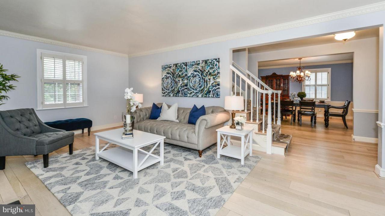 8503 Lynwood Place - Photo 1
