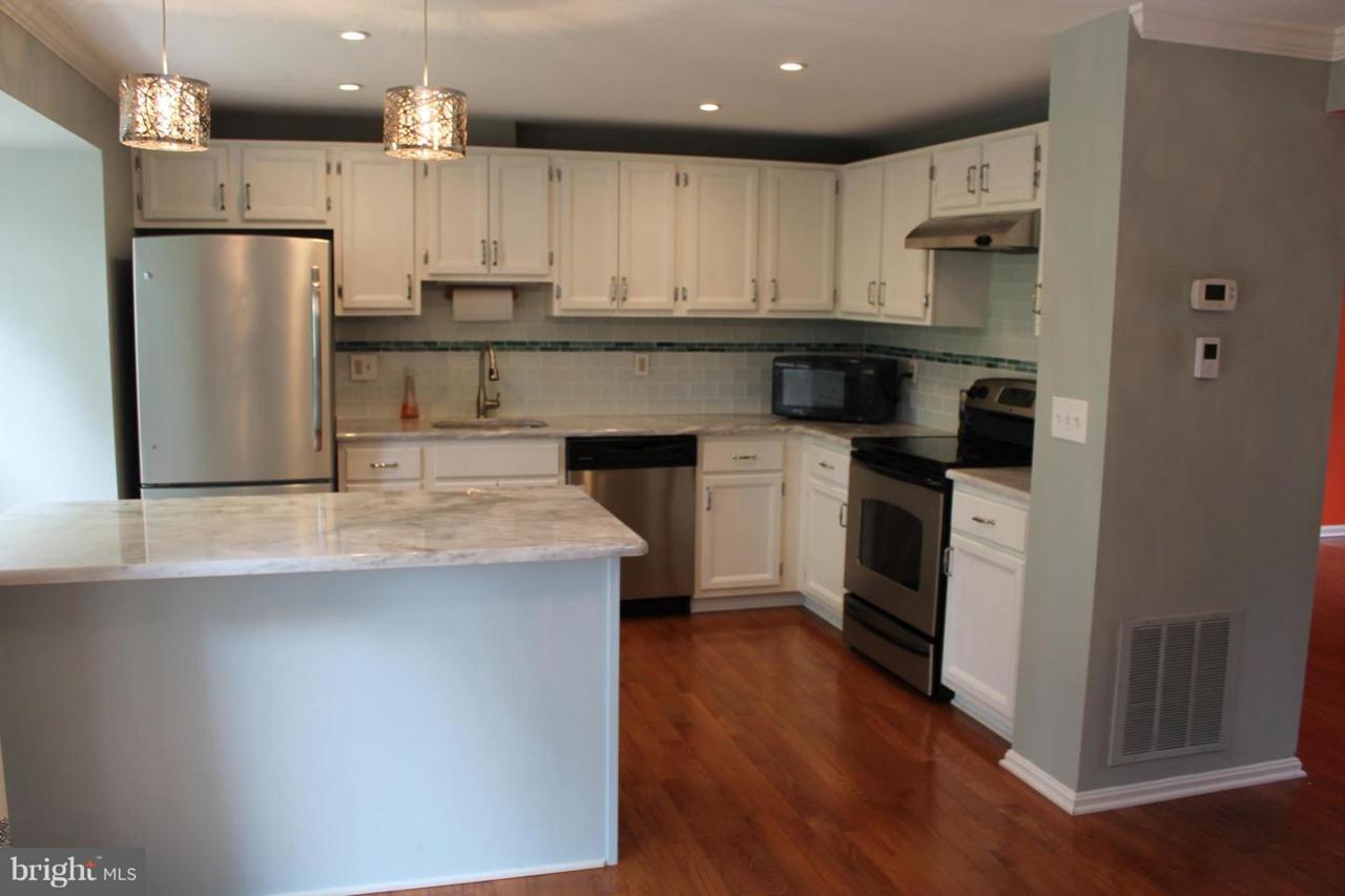 6645 Rockleigh Way - Photo 1