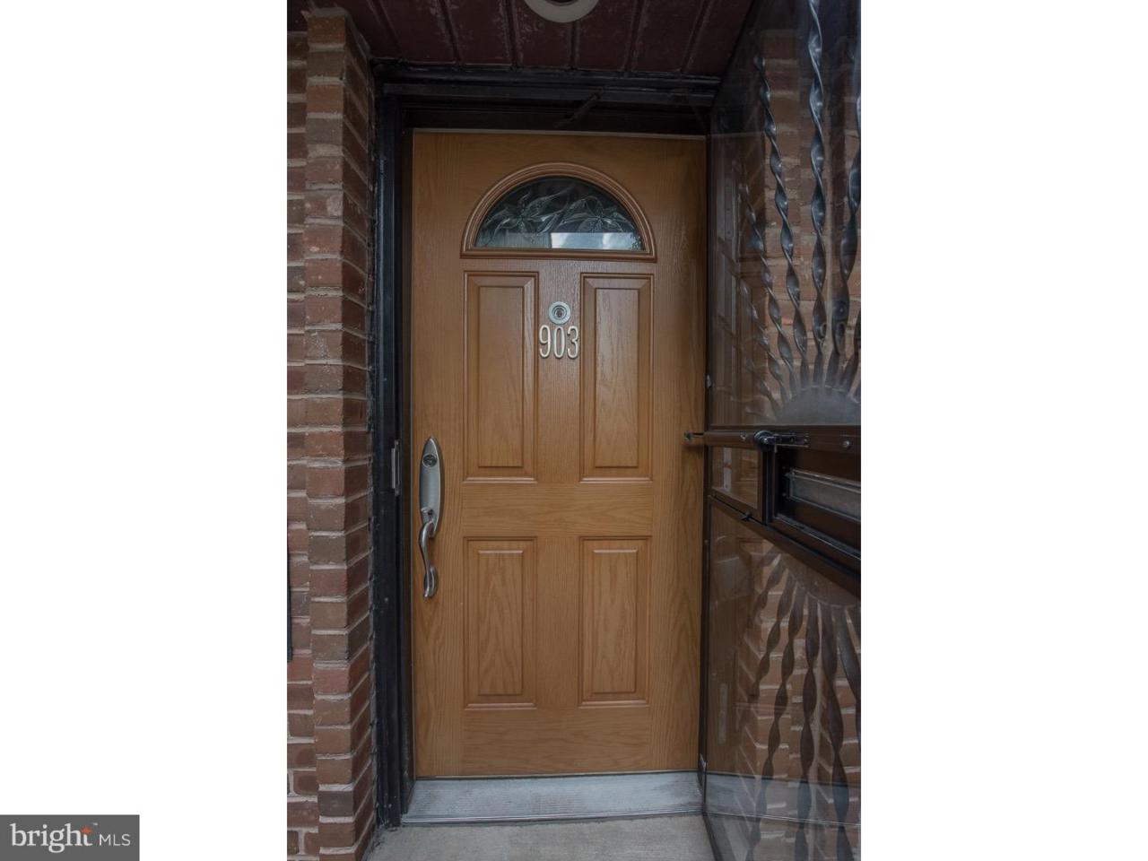903 Latimer Street - Photo 1