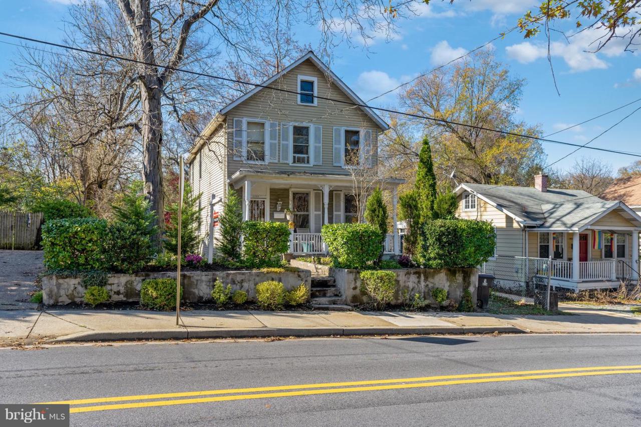 4222 34TH Street - Photo 1