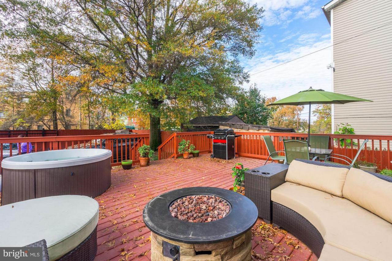 514 Eastern Avenue - Photo 1