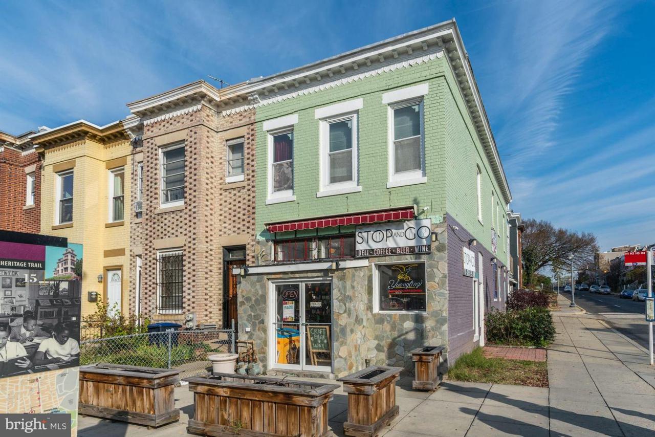 3001 Sherman Avenue - Photo 1